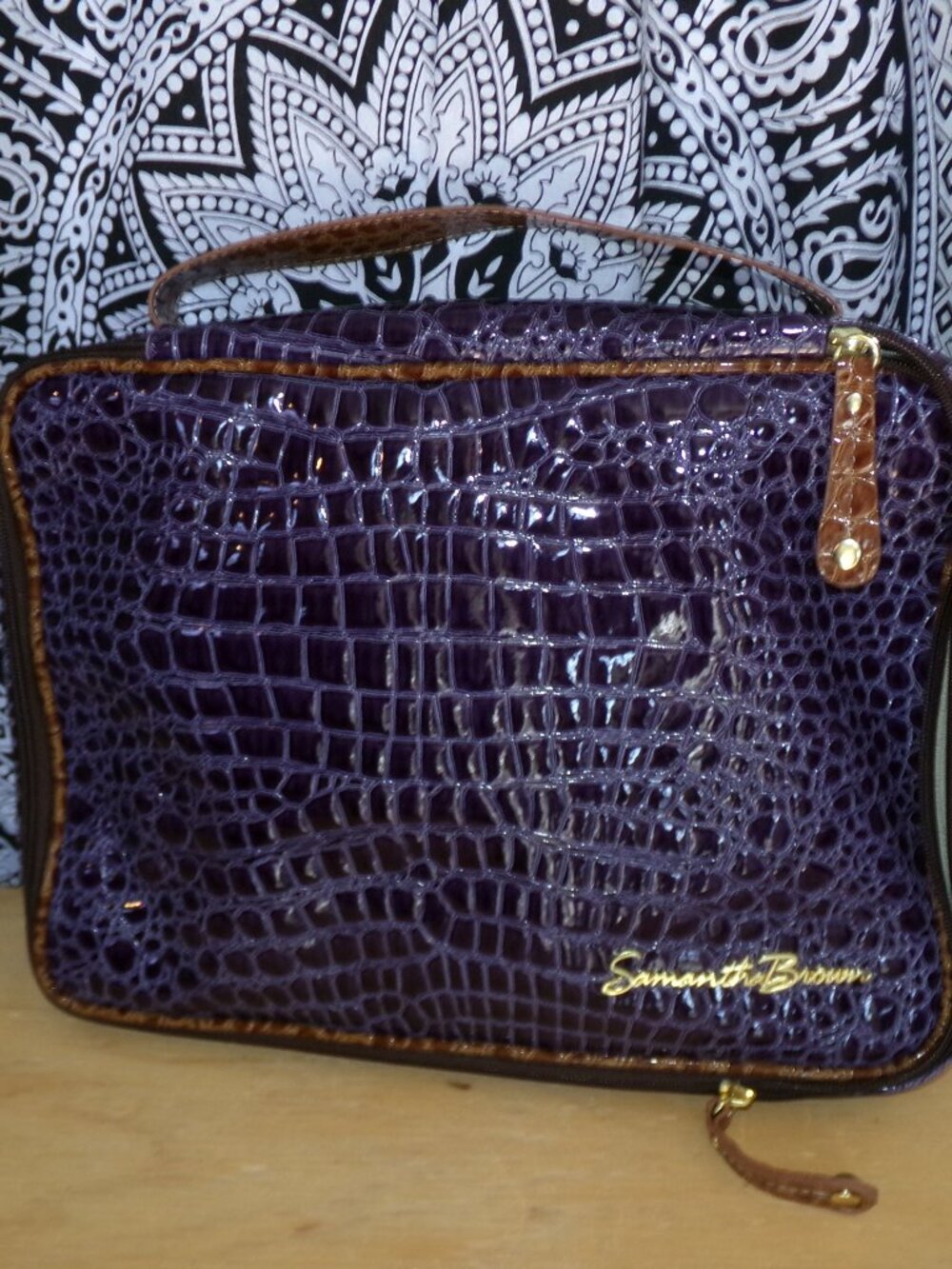 Samantha Brown Travel Toiletries/Makeup Bag